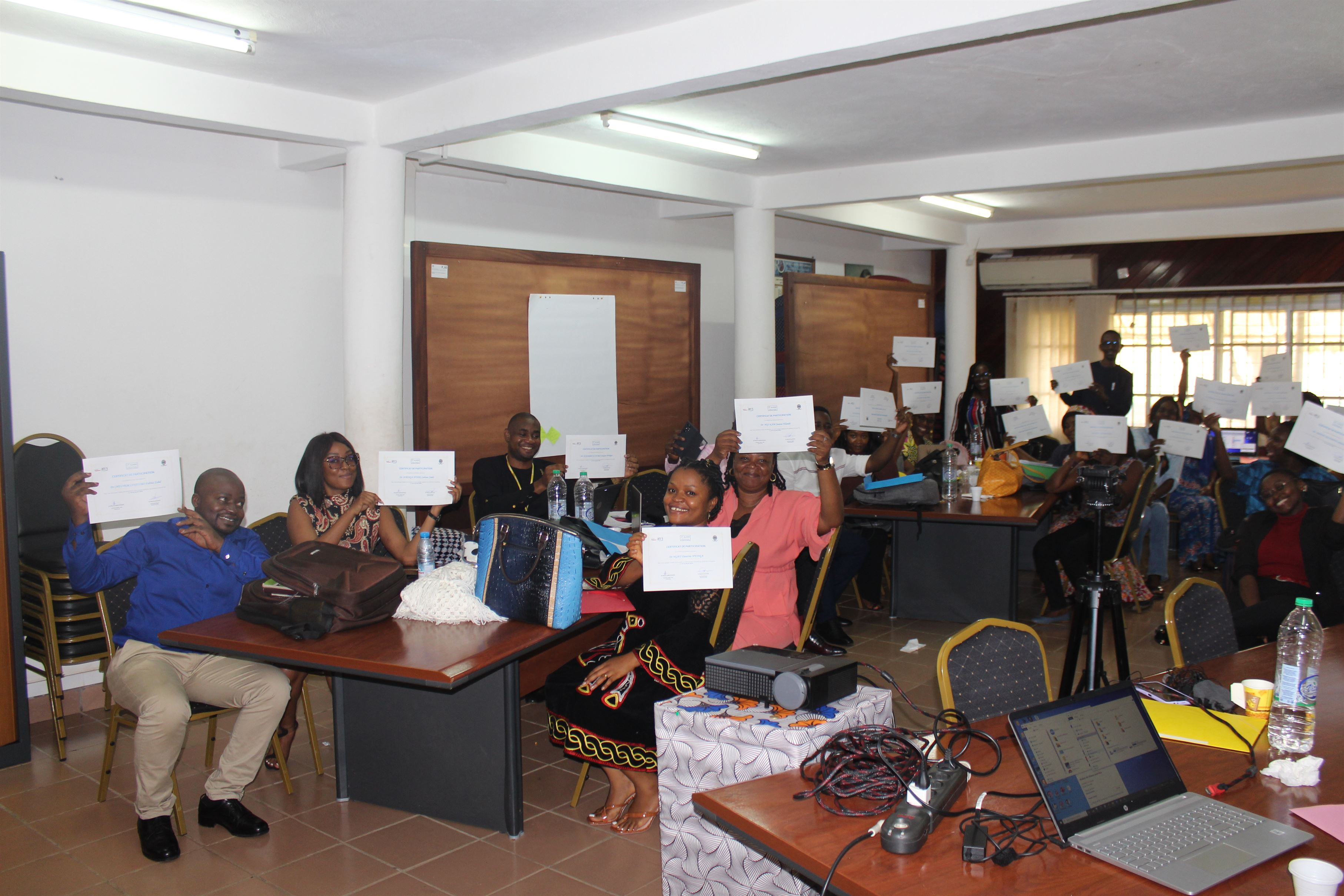 Apprenants ayant reçu des certificats du Site ANRS MIE Cameroun